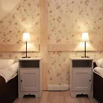 Guest house Okragle & Safari
