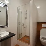 Guest house Okragle & Safari